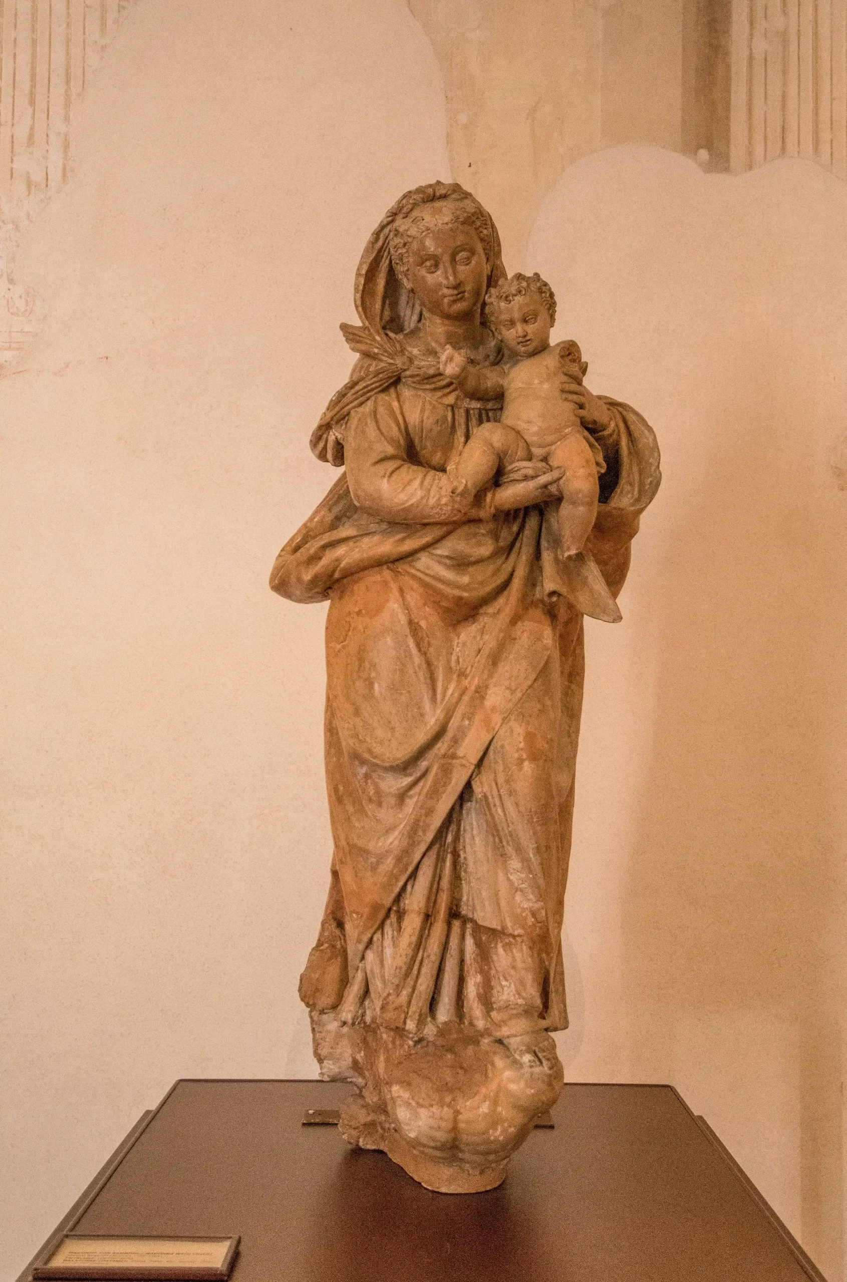 Stauta della Vergine con Bambino, Monastero di San Benedetto in Polirone. San Benedetto Po