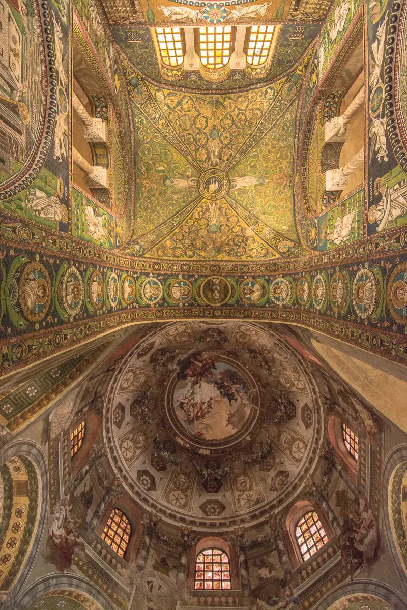 I mosaici della Basilica di San Vitale a Ravenna