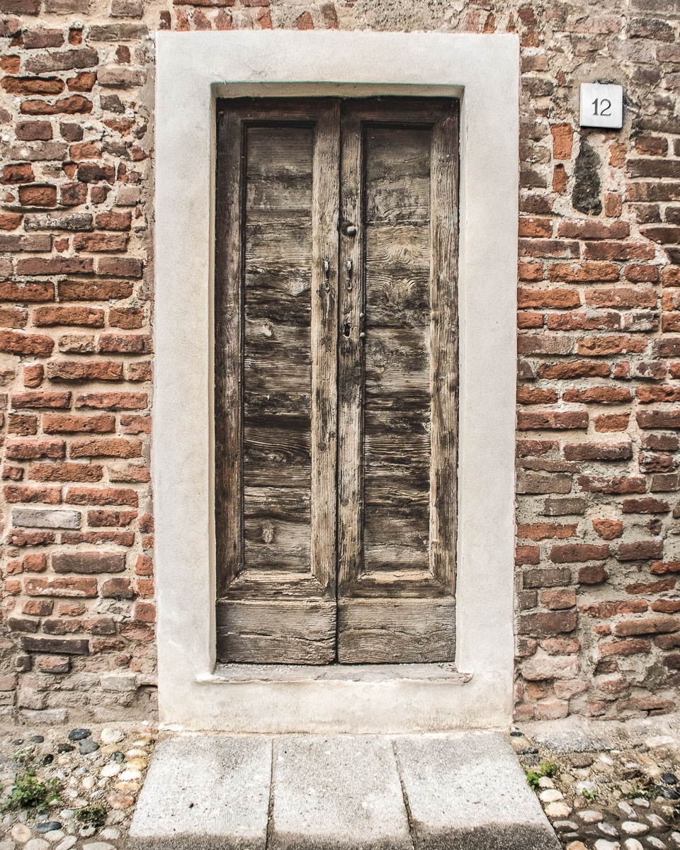 Pavia