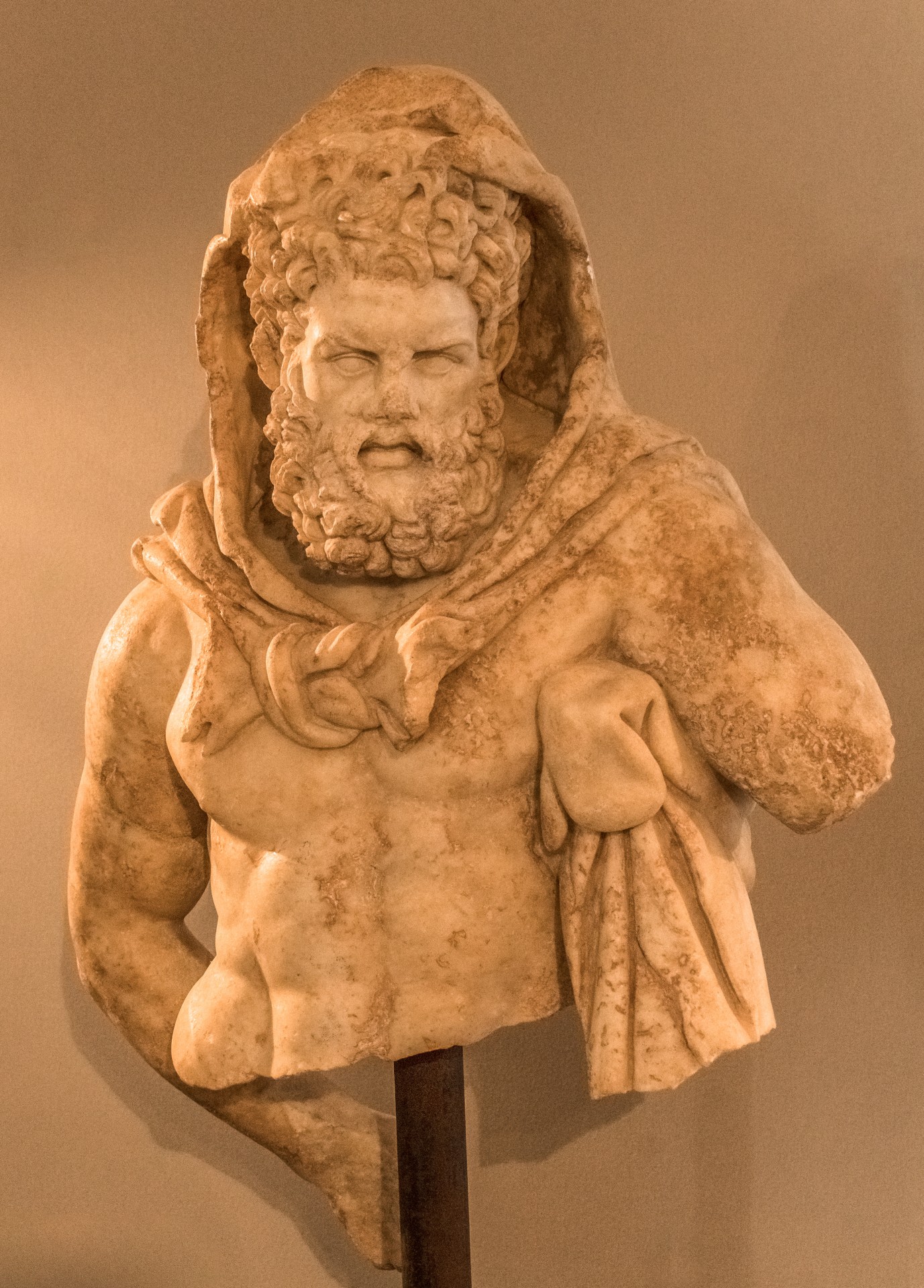 Statua di Ercole (II-I sec a.C), Tivoli