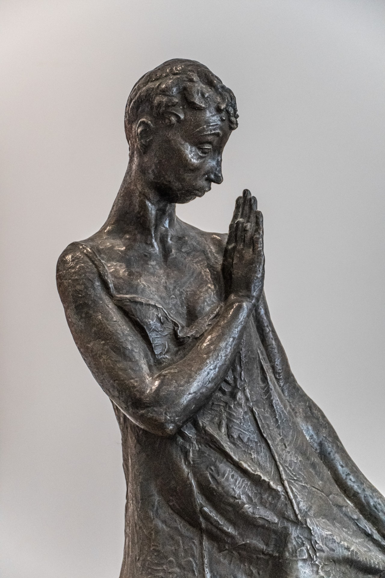 Libero Andreotti. Modella che fugge, 1920, bronzo. Particolare. Galleria Carlo Rizzarda, Feltre