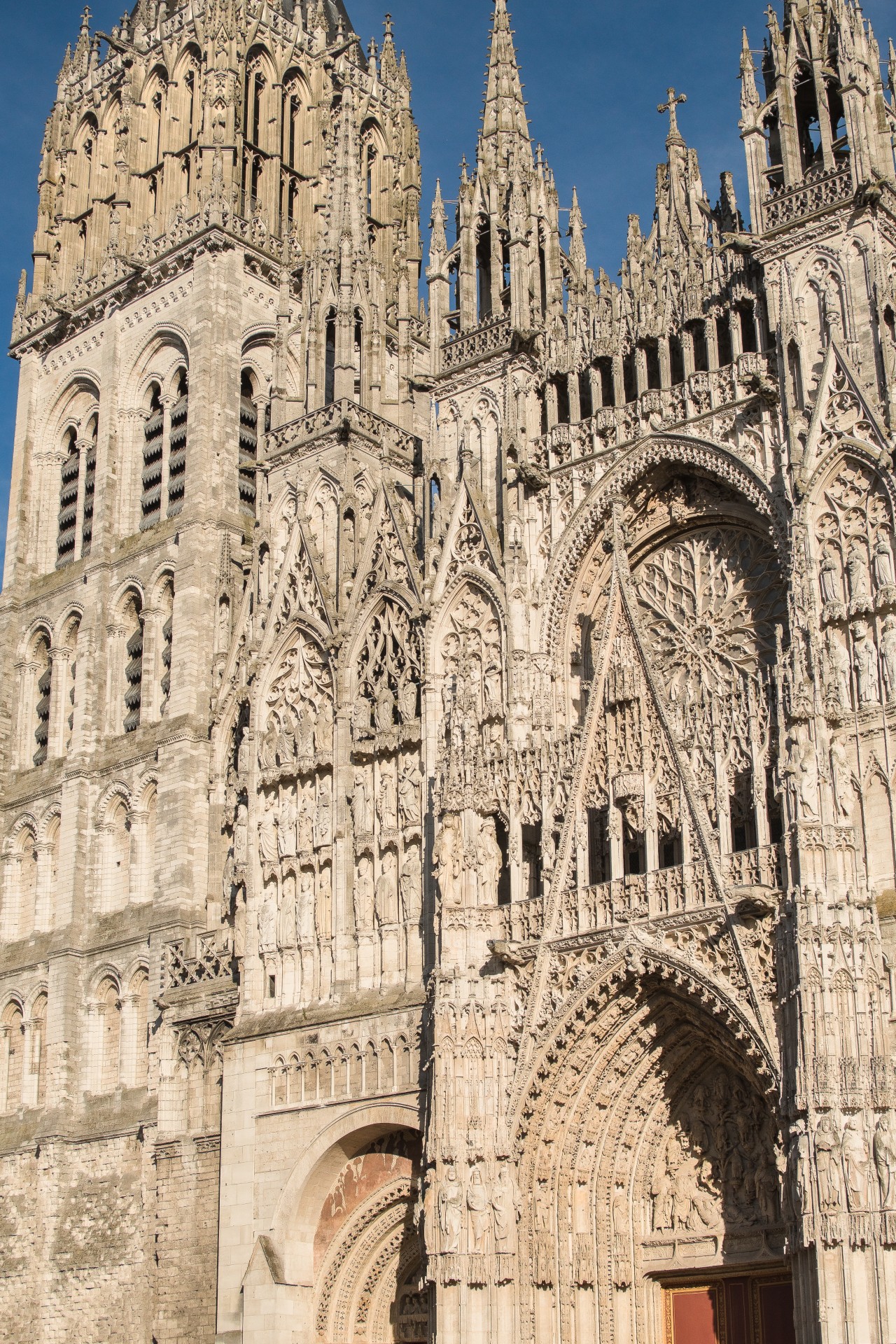 Cattedrale di Notre Dame di Rouen. Particolare della facciata occidentale