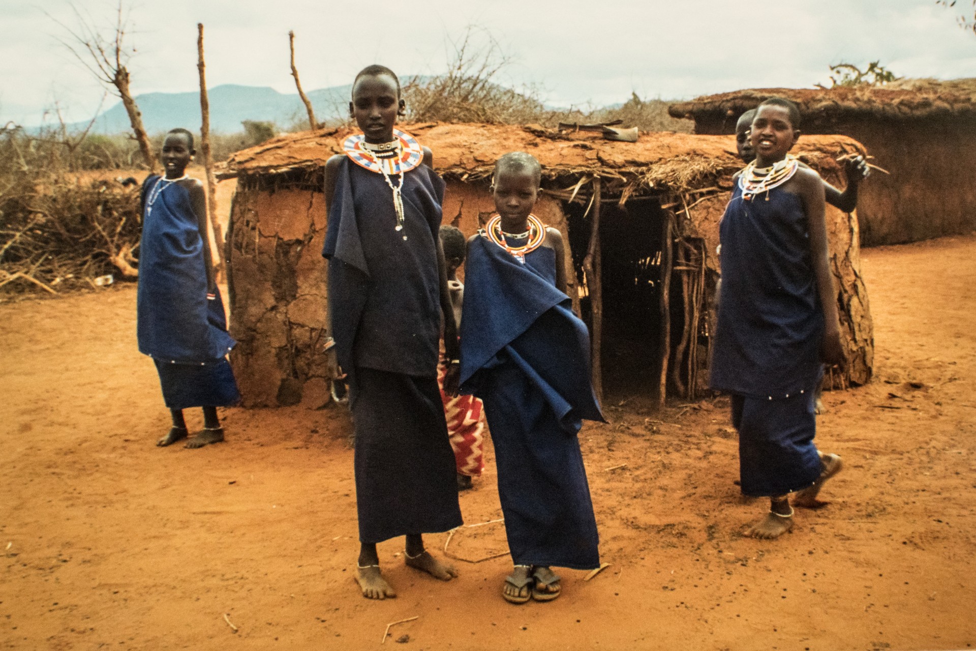 Giovani donne Masai, Kenya