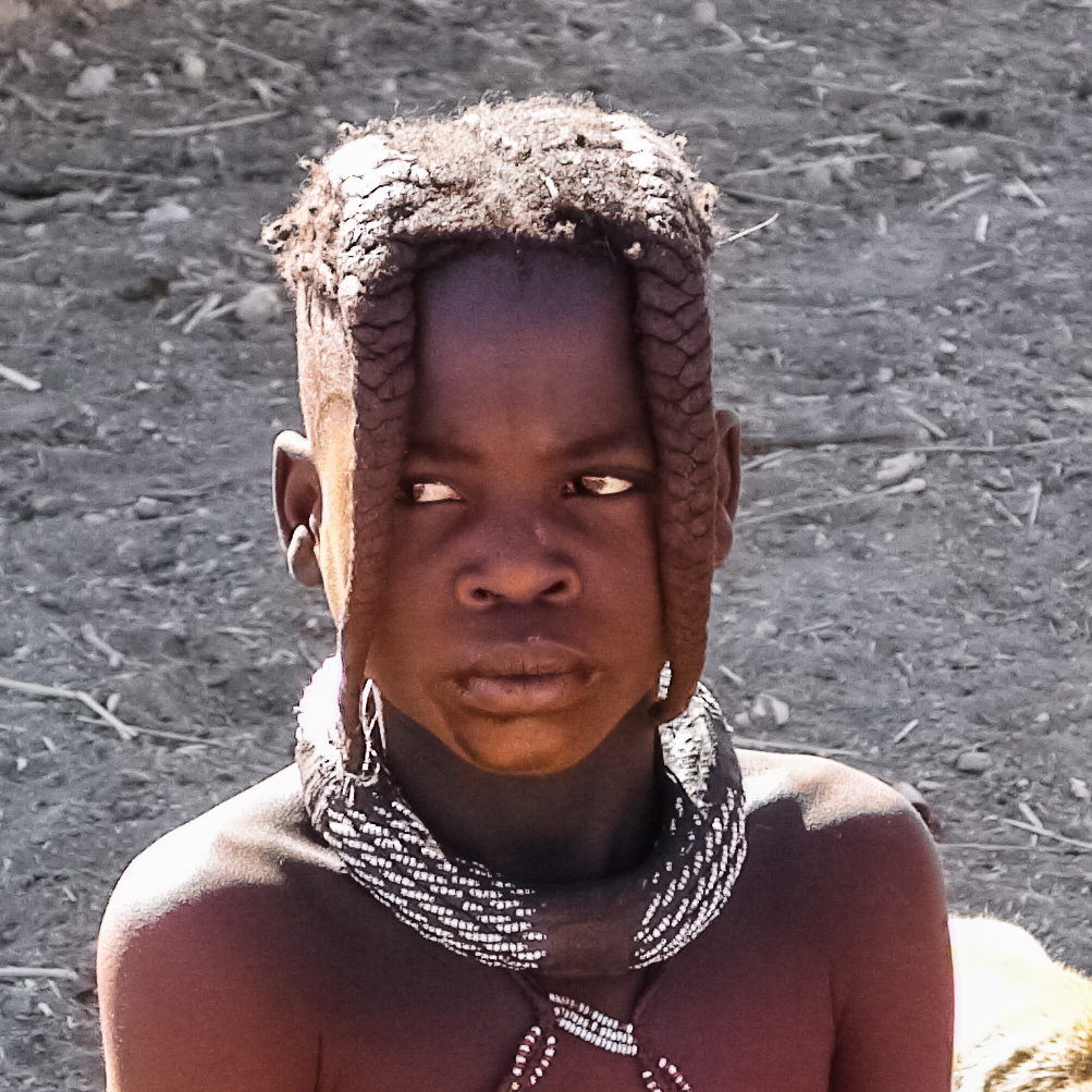Piccolo pastore Himba, Kaokoland, Namibia
