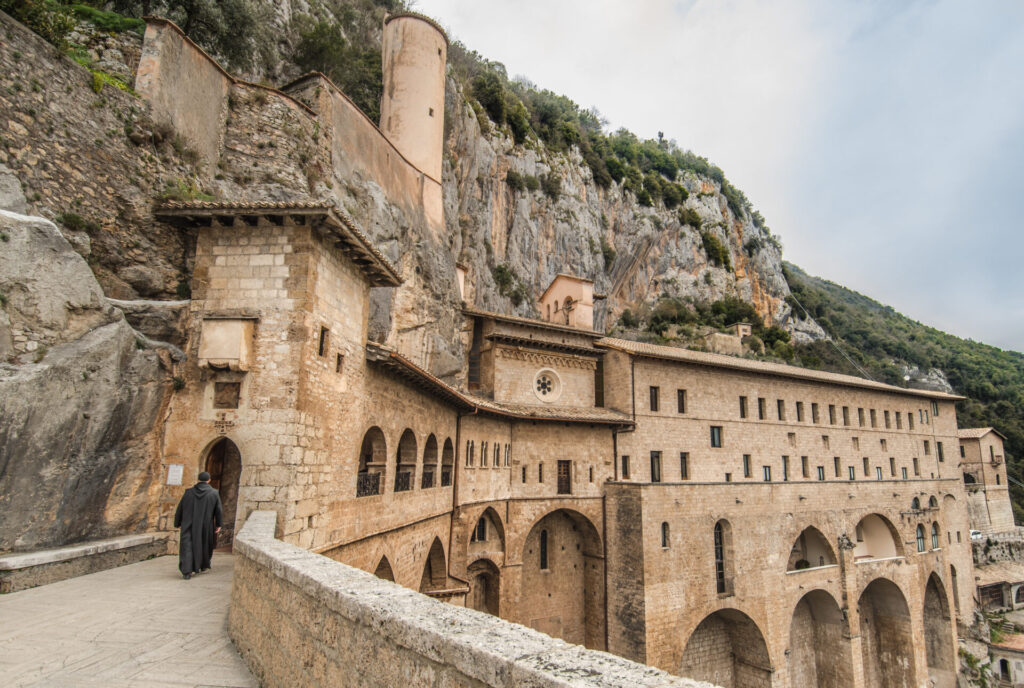 San Benedetto da Norcia e il Sacro Speco di Subiaco