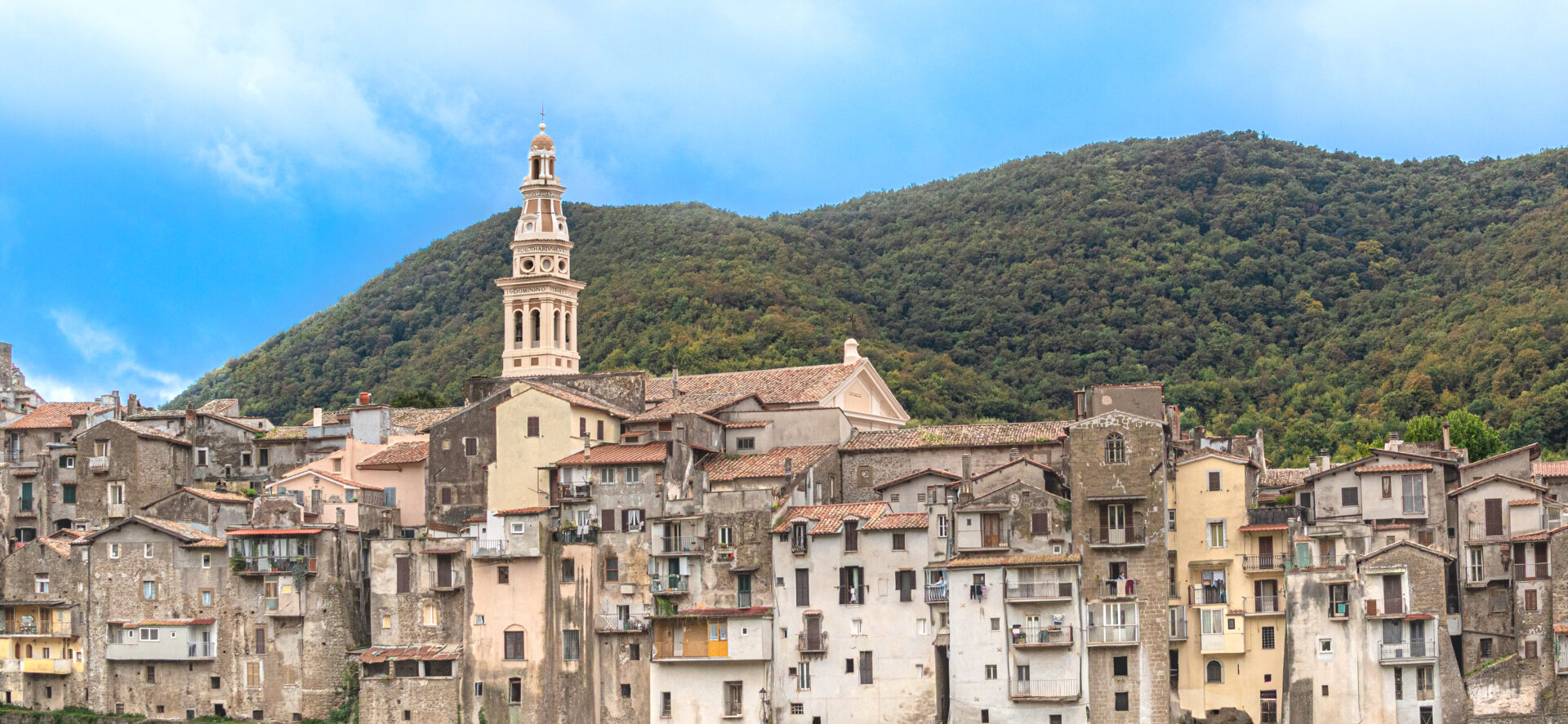 Poli, i Conti e Innocenzo XIII: storia di un feudo e di un papa