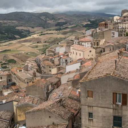 Gangi e le case a 1 euro
