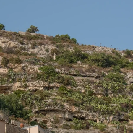 Il quartiere di Chiafura e la “montagna del purgatorio”