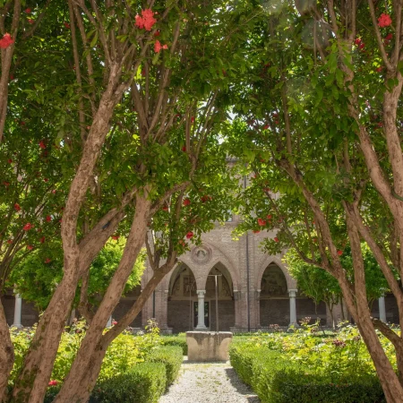 Il monastero di San Benedetto in Polirone e il paradiso giardino