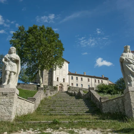 Il santuario dei santi Vittore e Corona